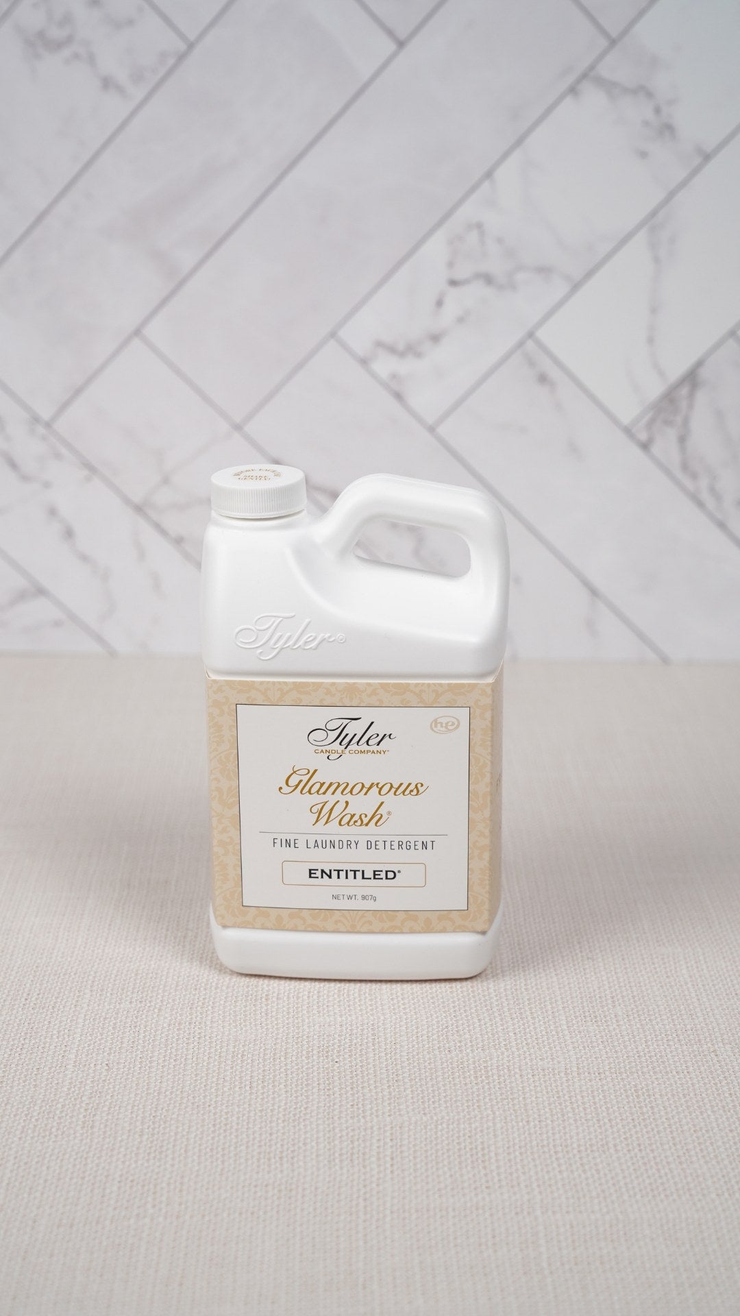 GLAMOROUS WASH® Detergent 32oz Medium Bottle