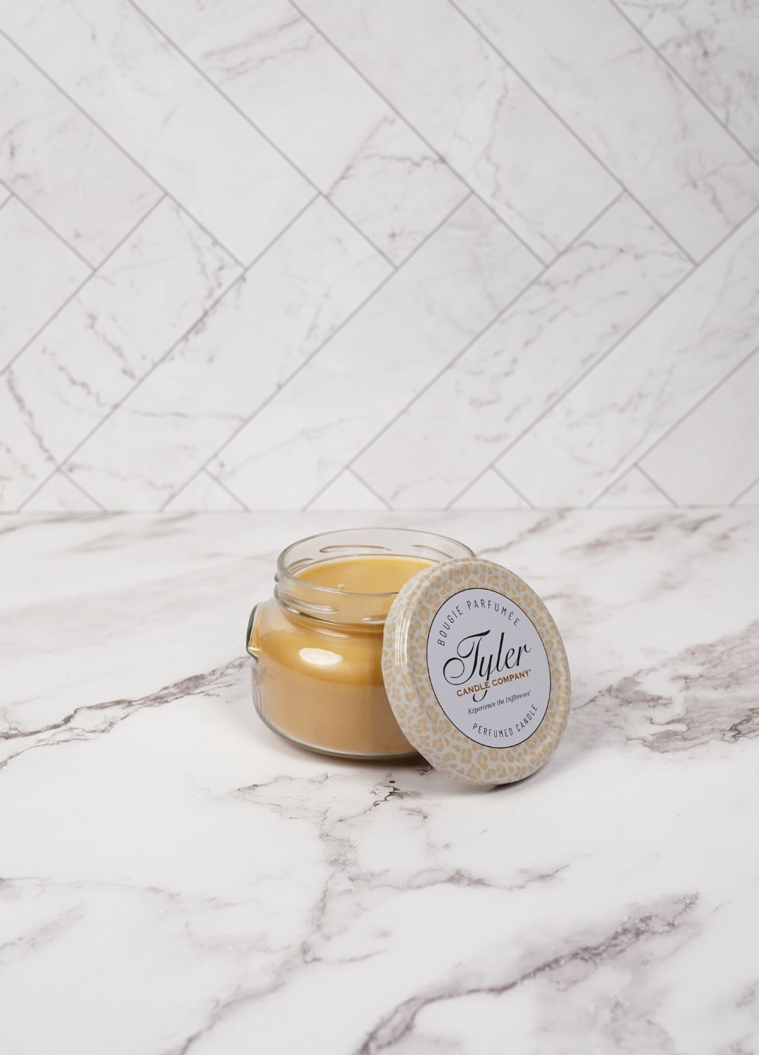 22 oz., 2 Wick Candle Fall Prestige®