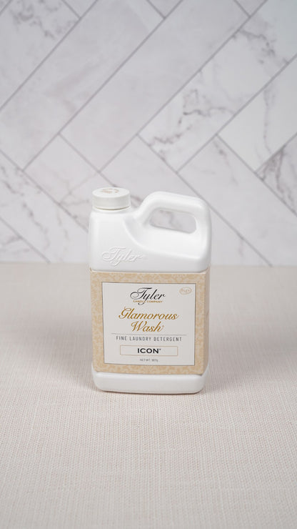 GLAMOROUS WASH® Detergent 32oz Medium Bottle