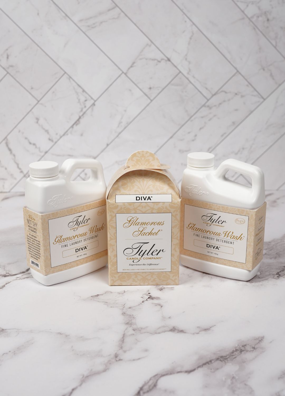 GLAMOROUS GIFT SUITE V®
